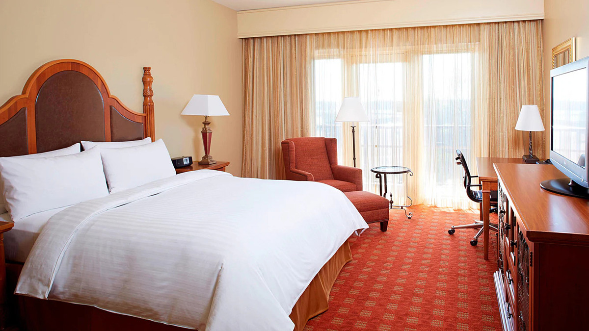 USA_Alabama_Marriott Shoals Hotel & Spa_King Room