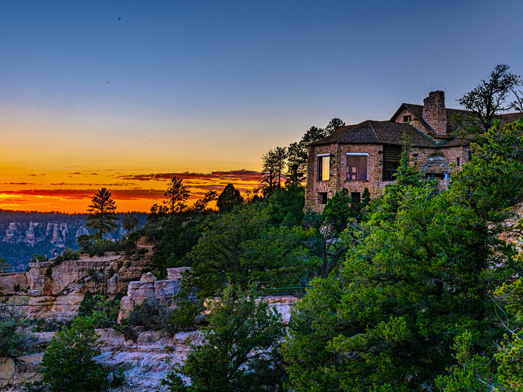 USA_Arizona_Grand Canyon Lodge North Rim_Exterior2