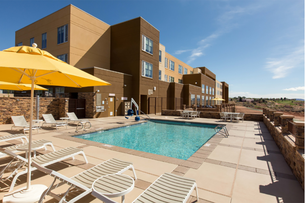 USA_Arizona_Hyatt Place Page-Lake Powell_Outdoor Pool 2