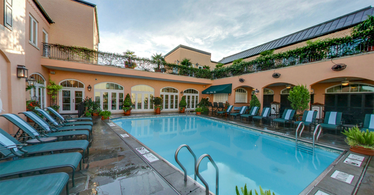 USA_Louisiana_Hotel Monteleone_Pool