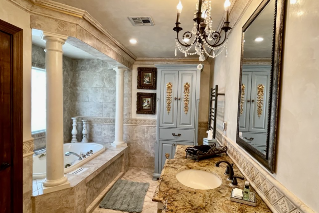 USA_Louisiana_Louisiana Cajun Mansion_Bathroom