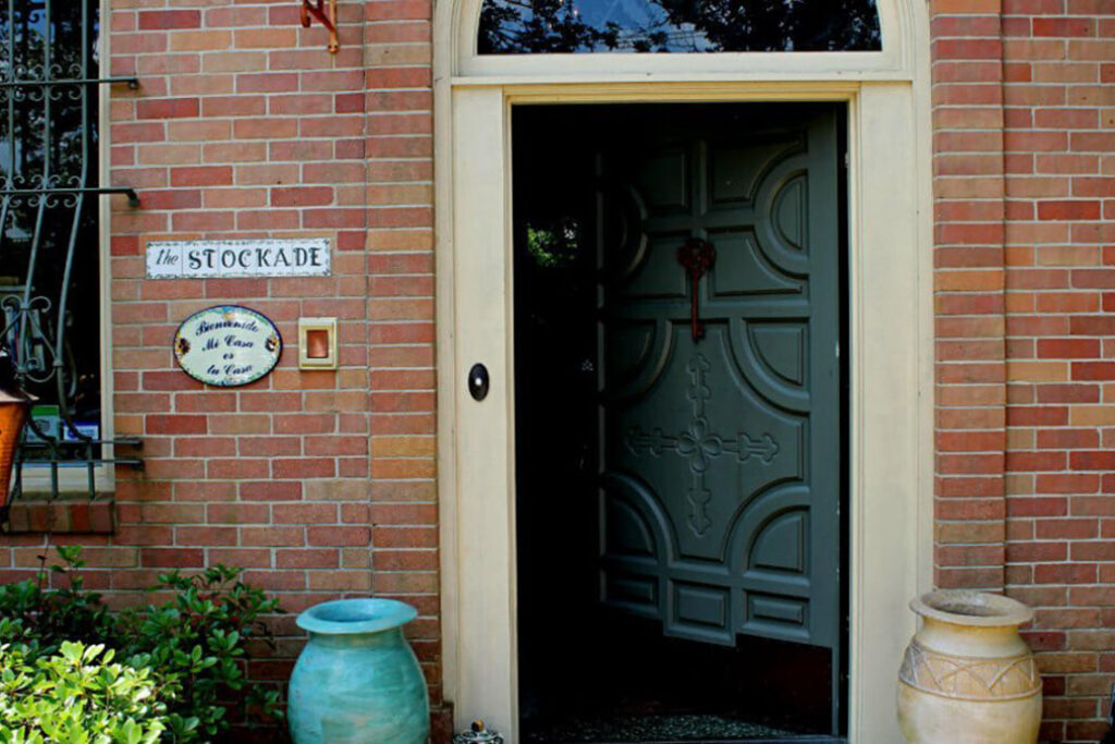 USA_Louisiana_The Stockade Bed and Breakfast_Front Door