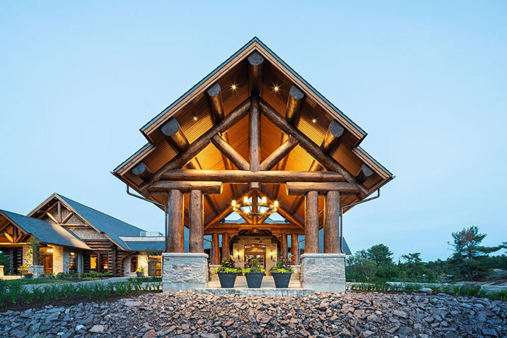 CAN_Ontario_Killarney Mountain Lodge_Exterior