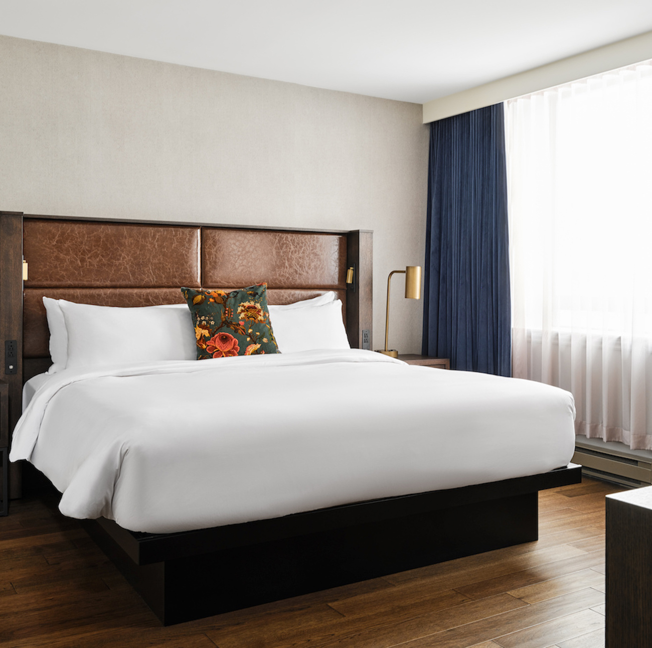 CAN_Ontario_The Metcalfe Hotel by Gray Collection_Double Bed