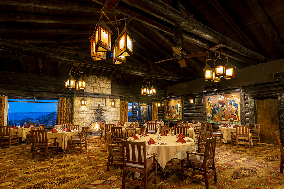 USA_Arizona_El Tovar Dining Room – photo credit Xanterra Travel Collection