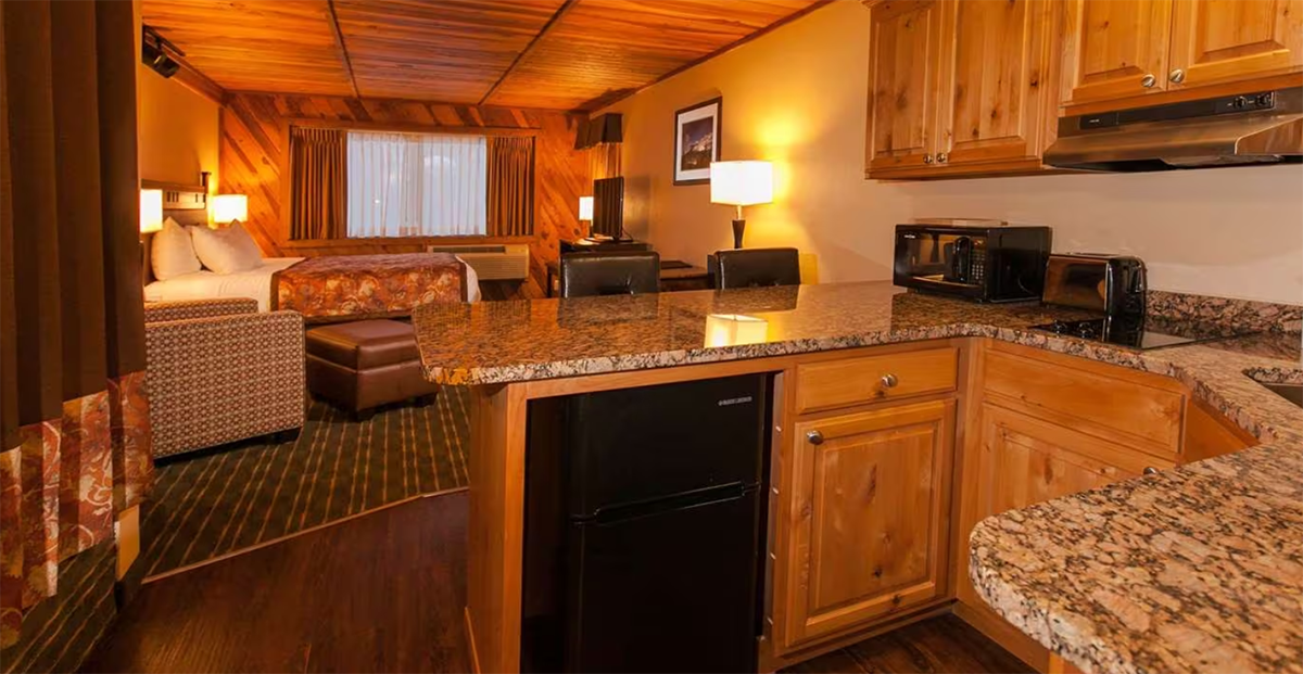 USA_California_Best Western Plus Treehouse_Suite