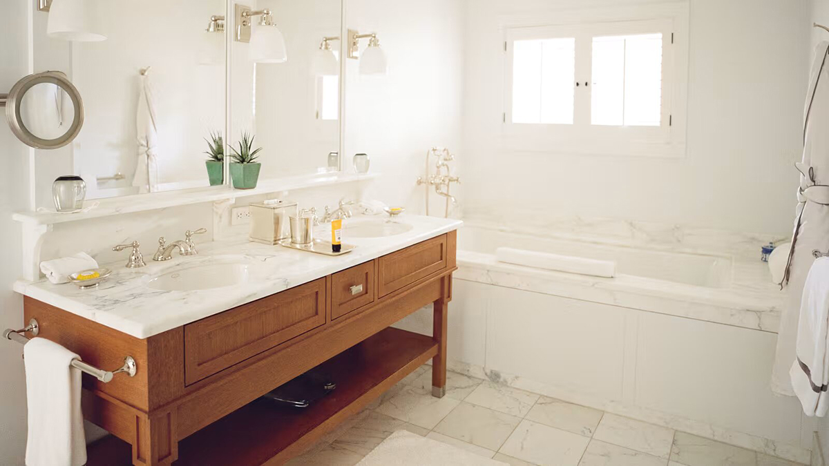 Hotel Bathroom