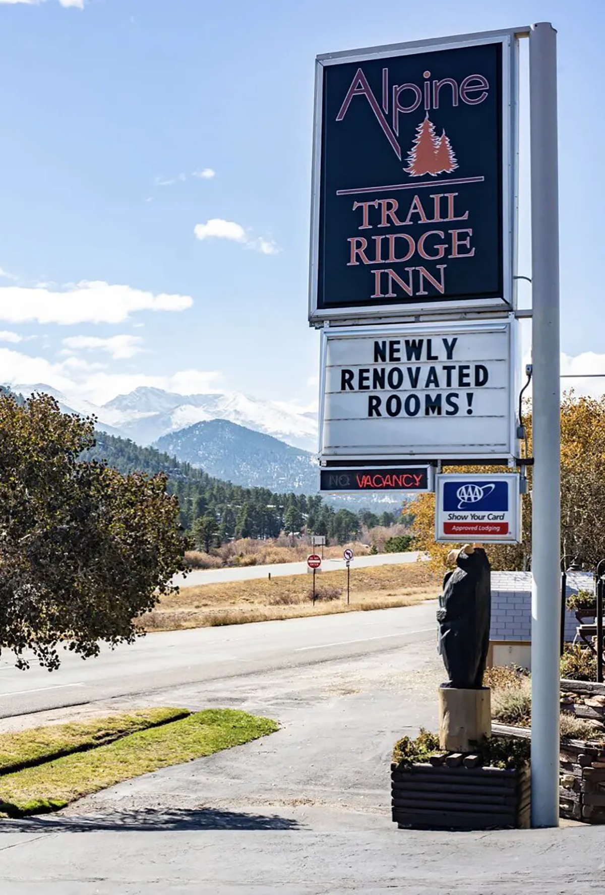 USA_Colorado_Alpine Trail Ridge Inn_Exterior