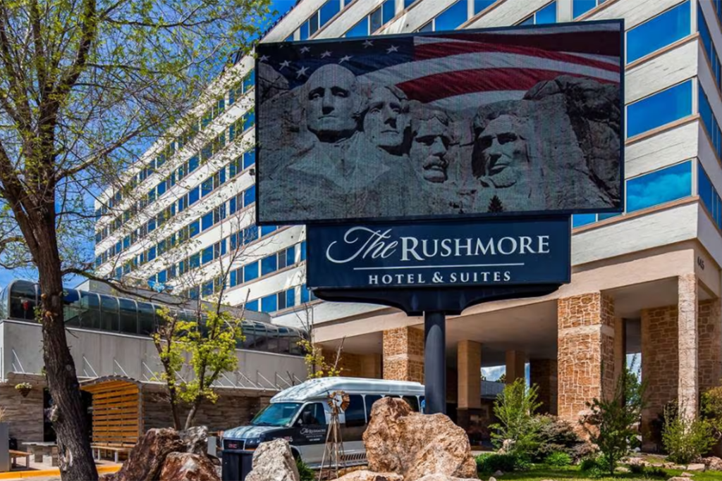 USA_South Dakota_The Rushmore Hotel and Suites_Exterior