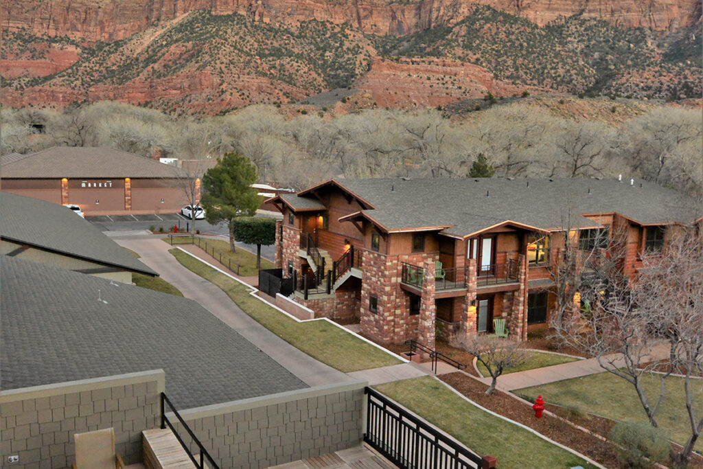 USA_Utah_Cable Mountain Lodge_Patio