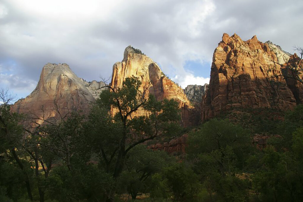 USA_Utah_Zion National Park Lodge_View from lodge