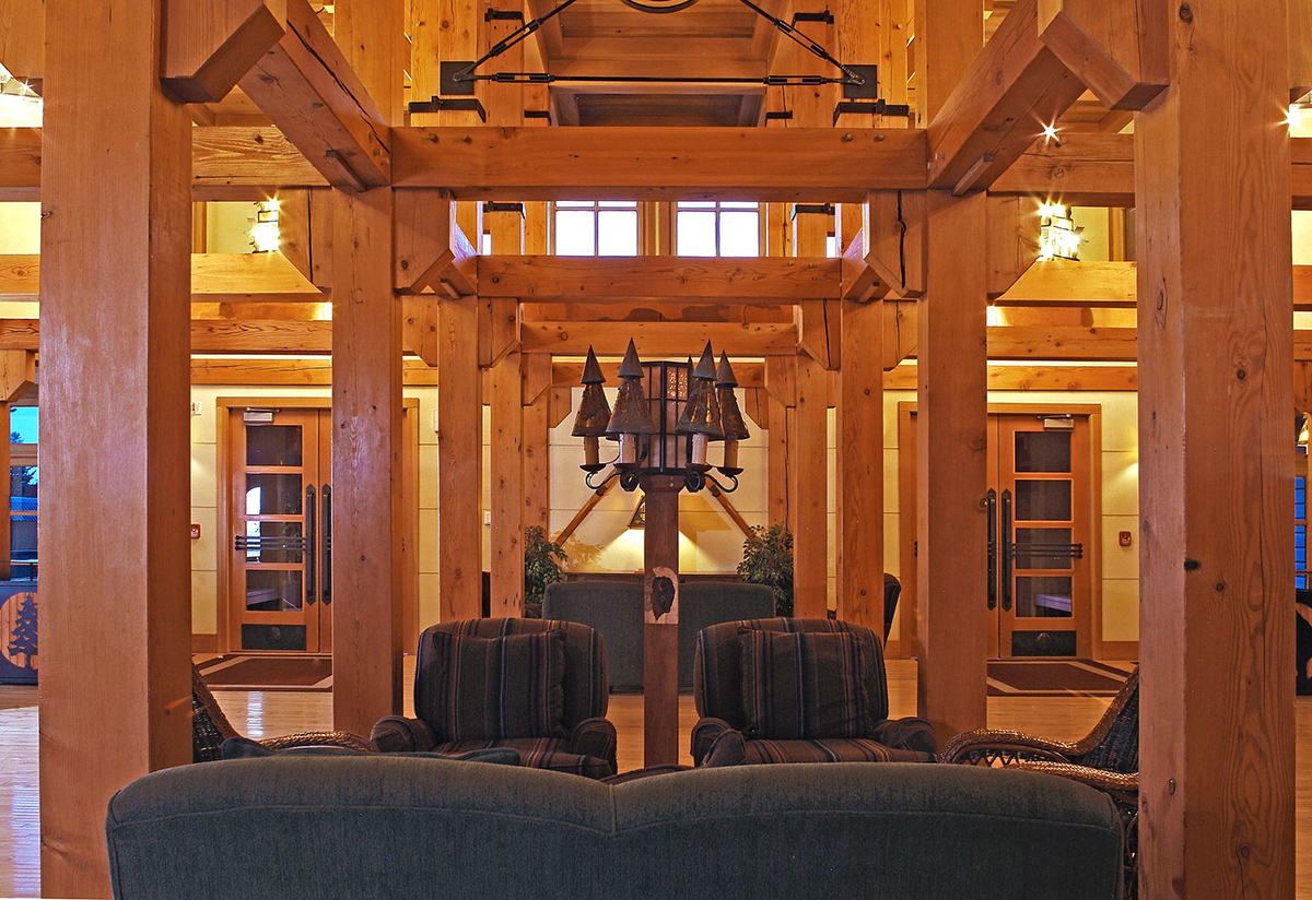 USA_Wyoming_Old Faithful Snow Lodge_Lobby