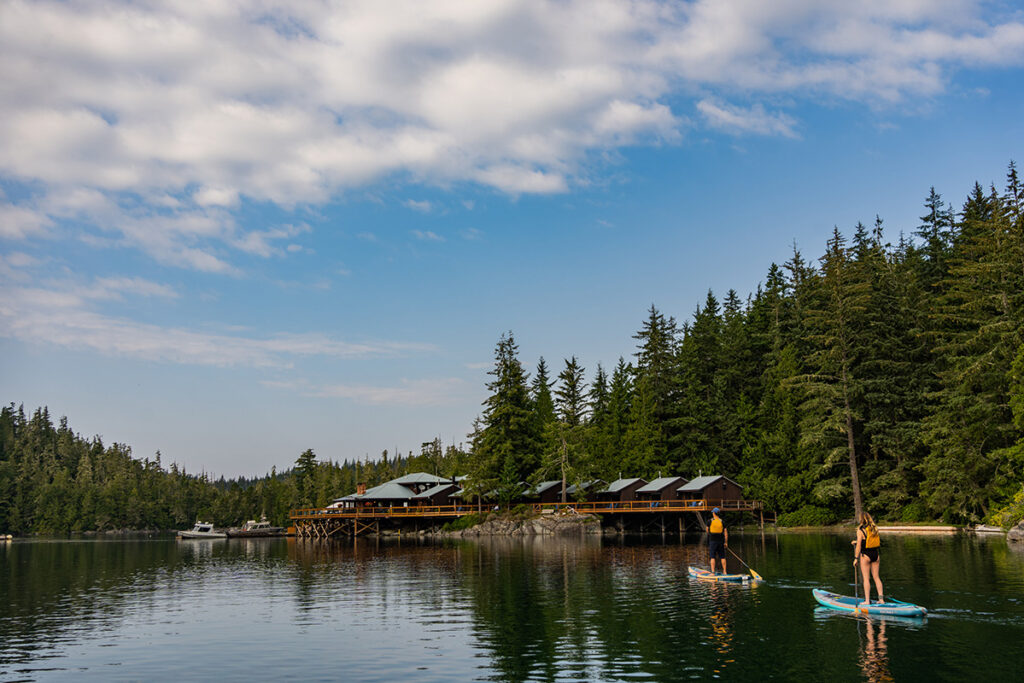 CAN_BC_Farewell Harbour Lodge_Paddle Boarding