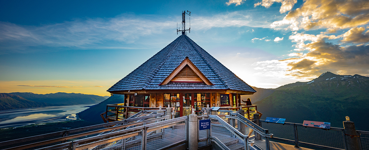 USA_Alaska_Alyeska Resort_Exterior_