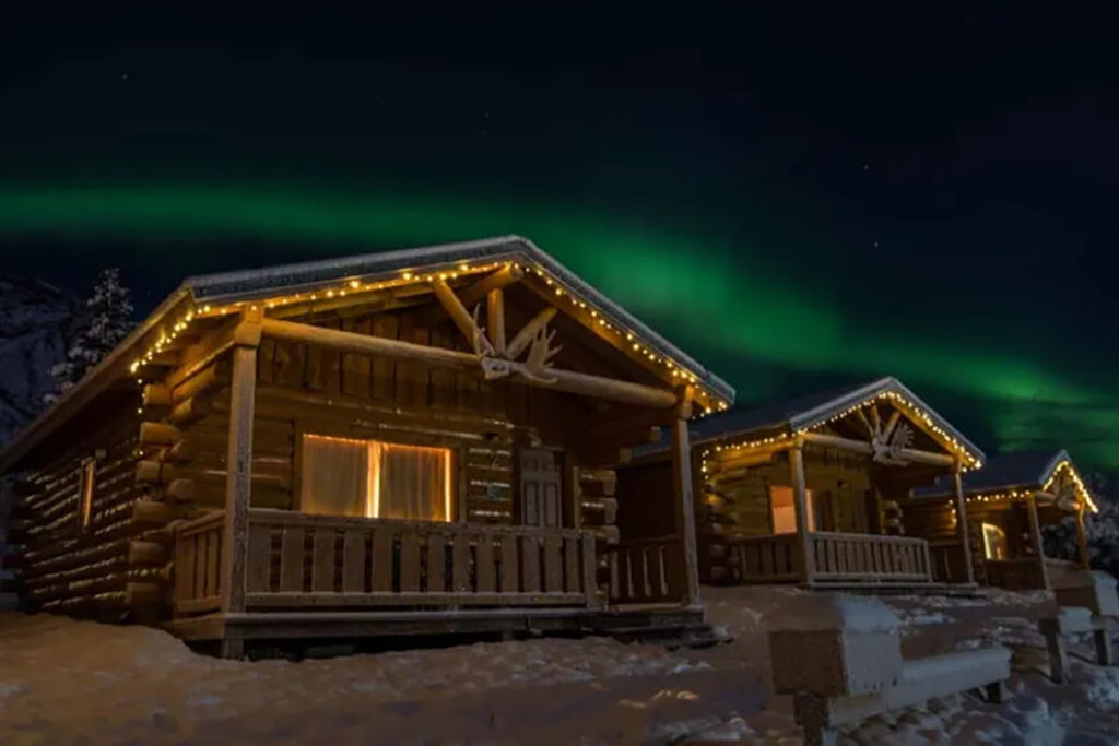 USA_Alaska_Sheep Mountain Lodge_Exterior_Northern Lights