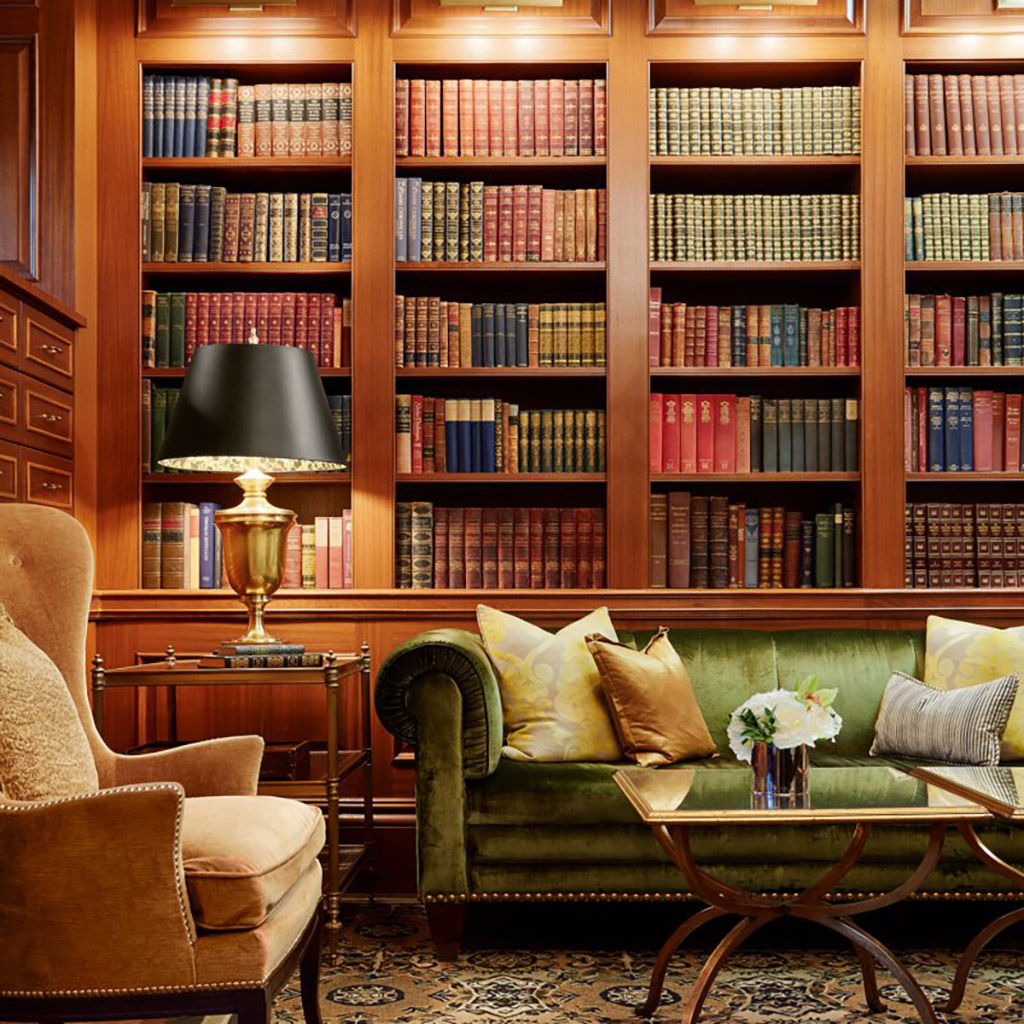 Hotel library