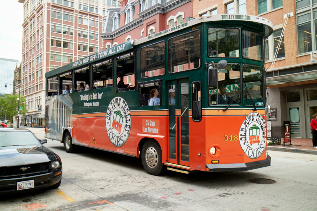 Hop on hop off bus tour of Washington DC