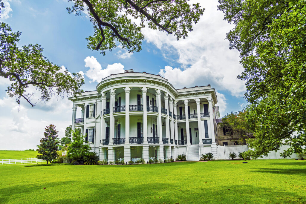 Historic Nottoway plantation in Louisiana from outside