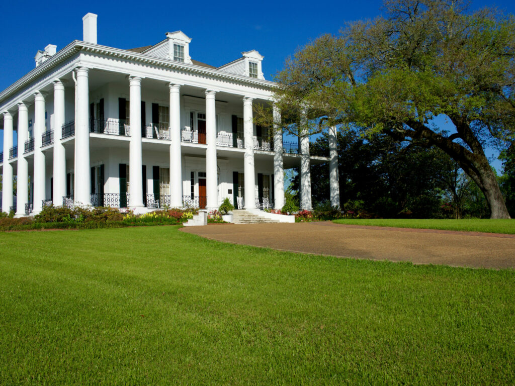 Dunleith Inn in Natchez, Mississippi