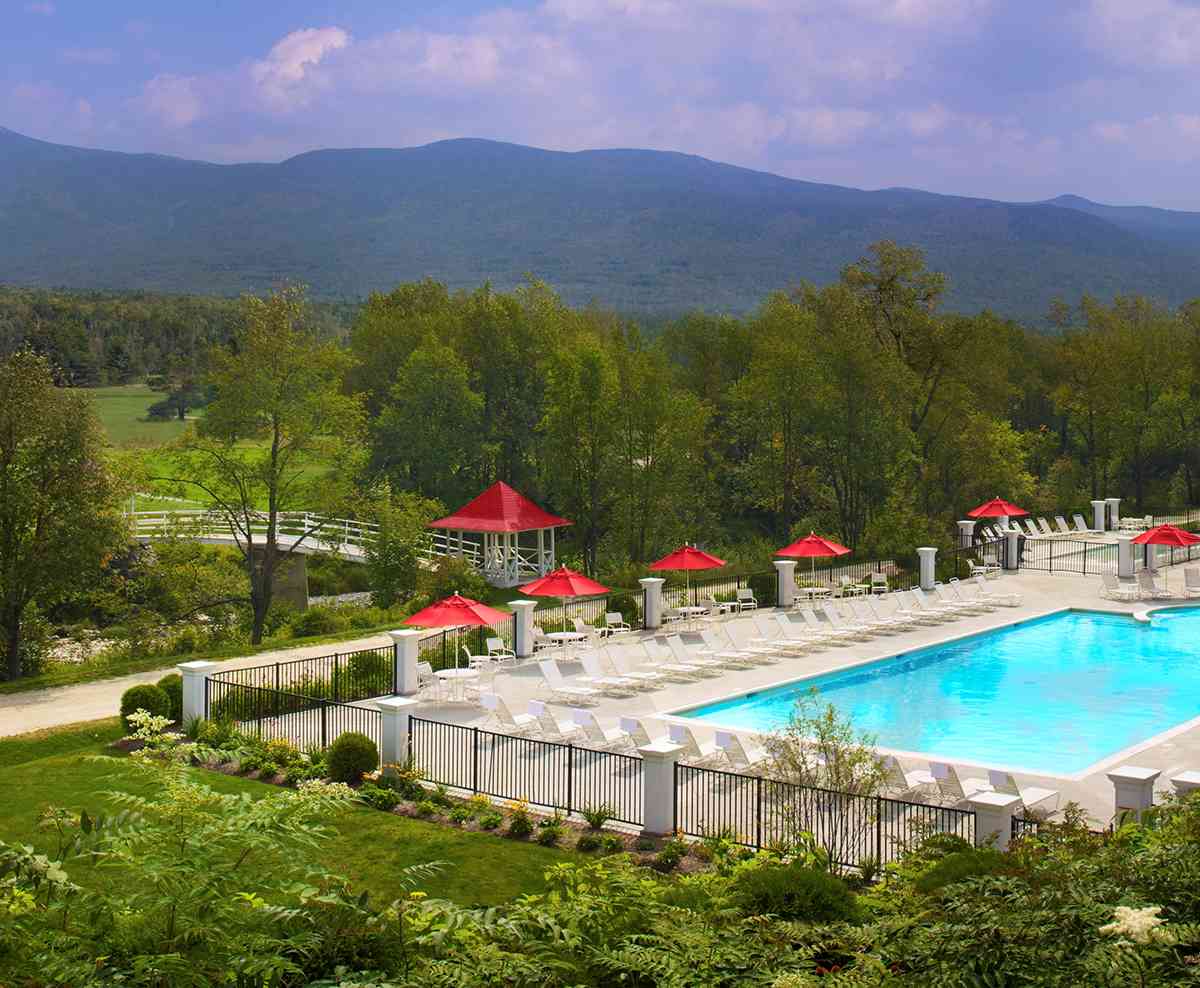 USA_New-Hampshire_Omni-Mount-Washington_Pool-2