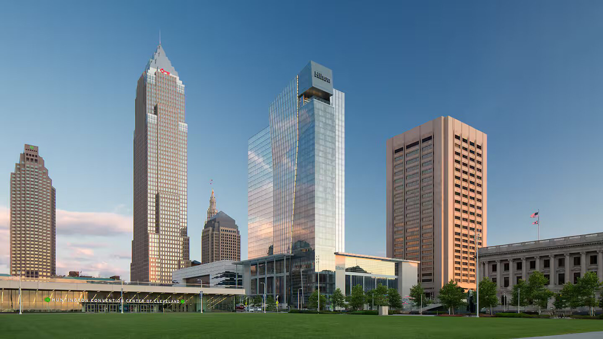 USA_Ohio_Hilton Cleveland Downtown_Exterior