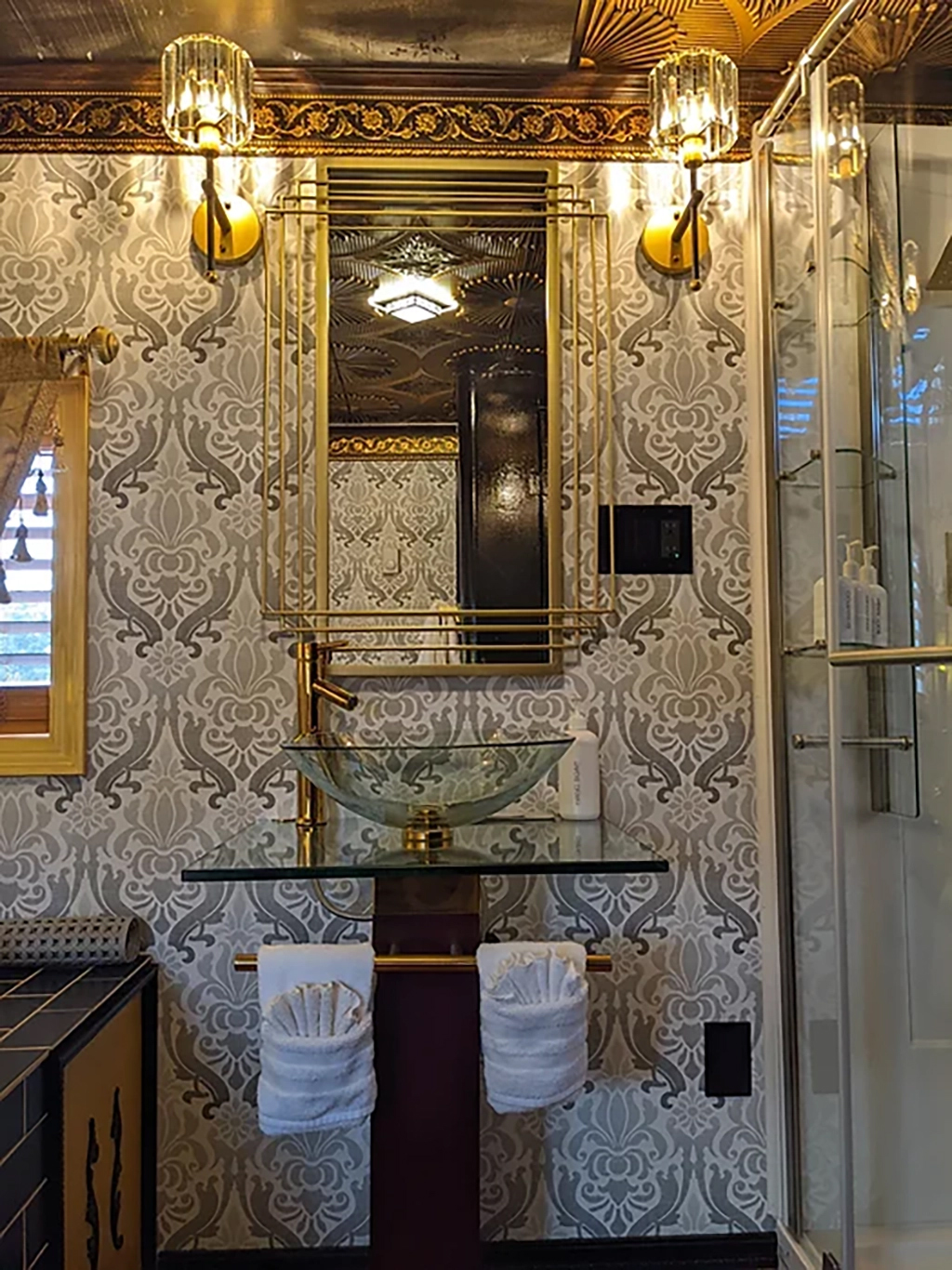 Oriental Themed Caboose Bathroom sink