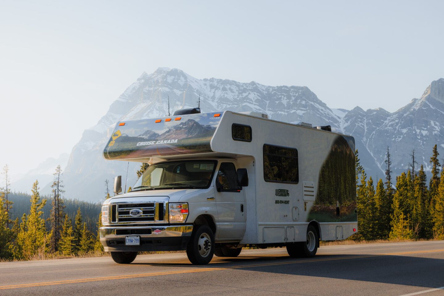 Cruise Canada motorhome