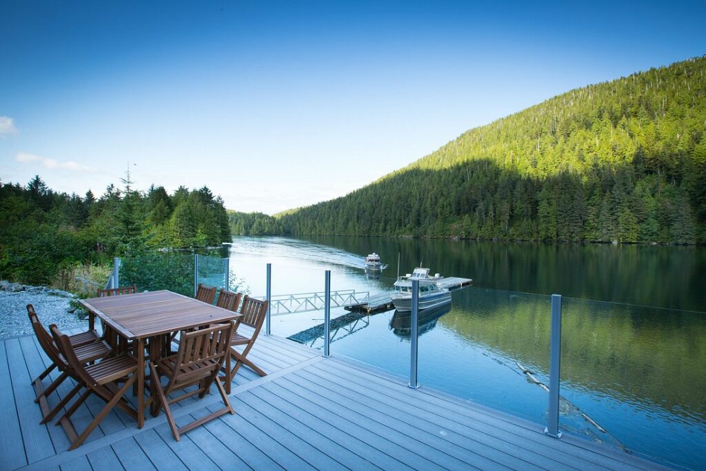 Spirit Bear Lodge jetty