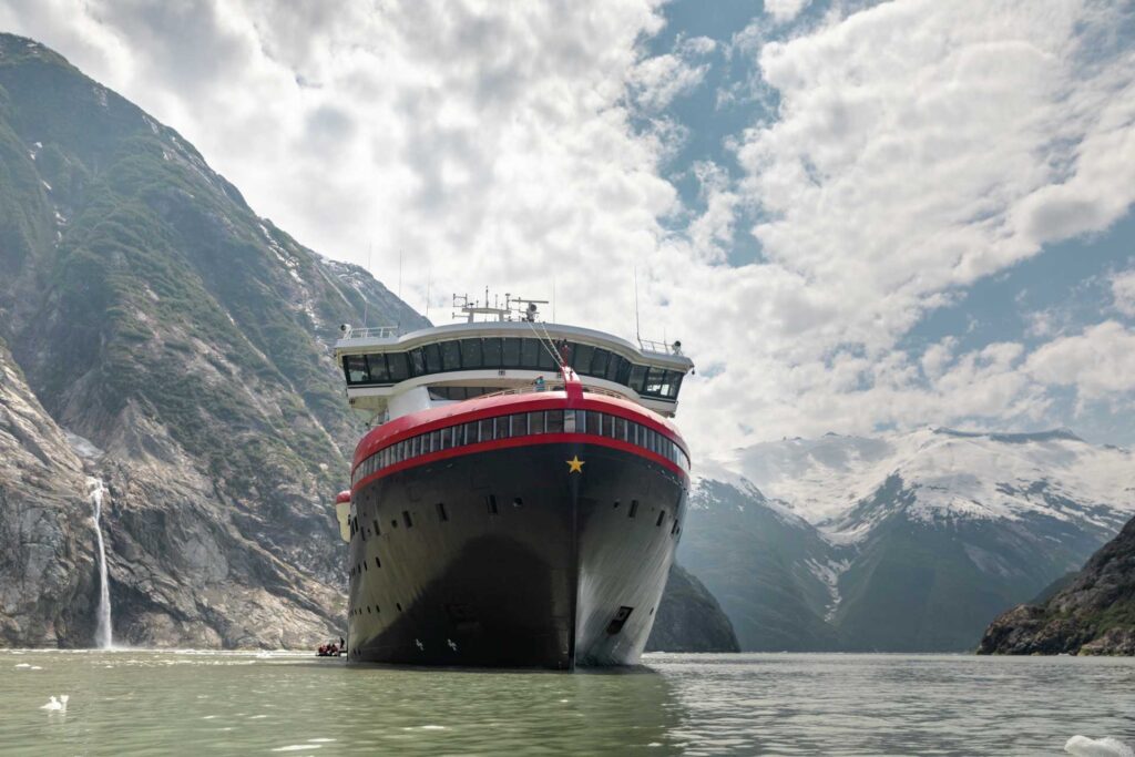 Oscar Farrera/ Hurtigruten