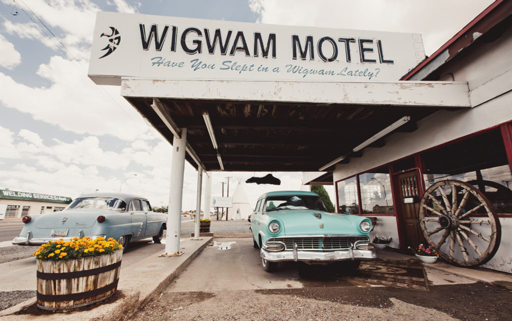 USA_Arizona_Wigwam Hotel_Exterior