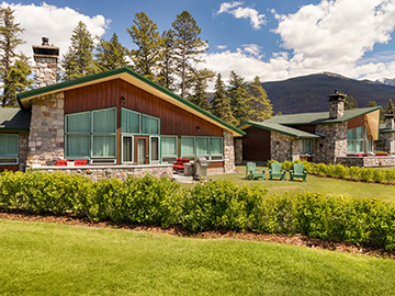 Fairmont Jasper exterior