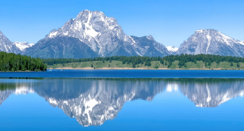 Mountains in Yellowstone National Park