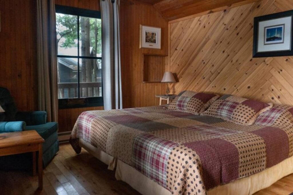 Bedroom in Bartlett Lodge