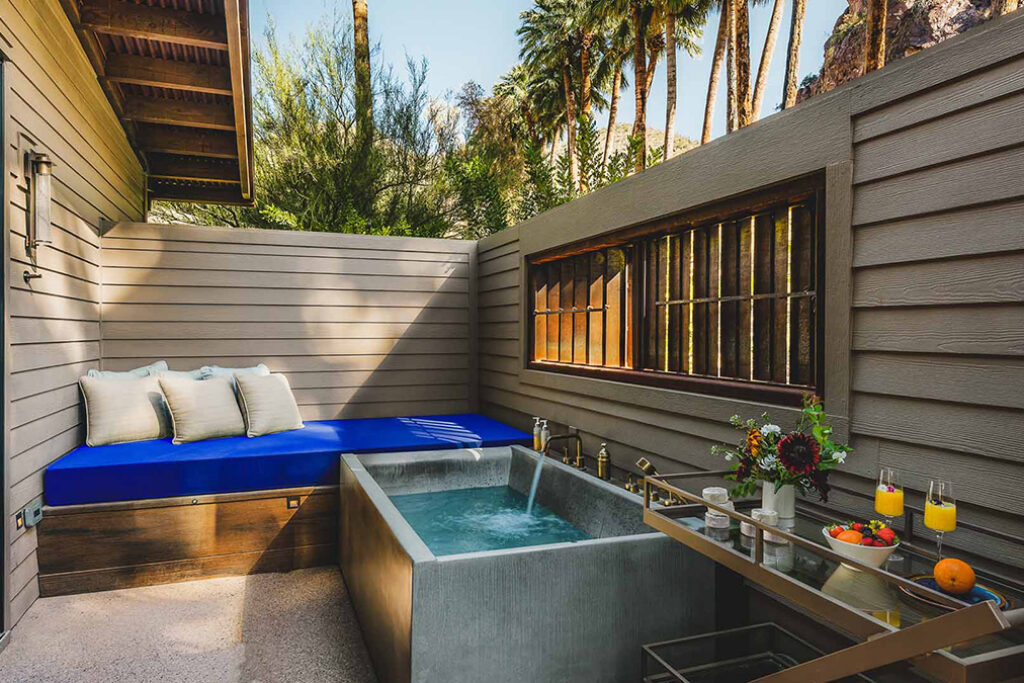 Guest room patio with hot tub